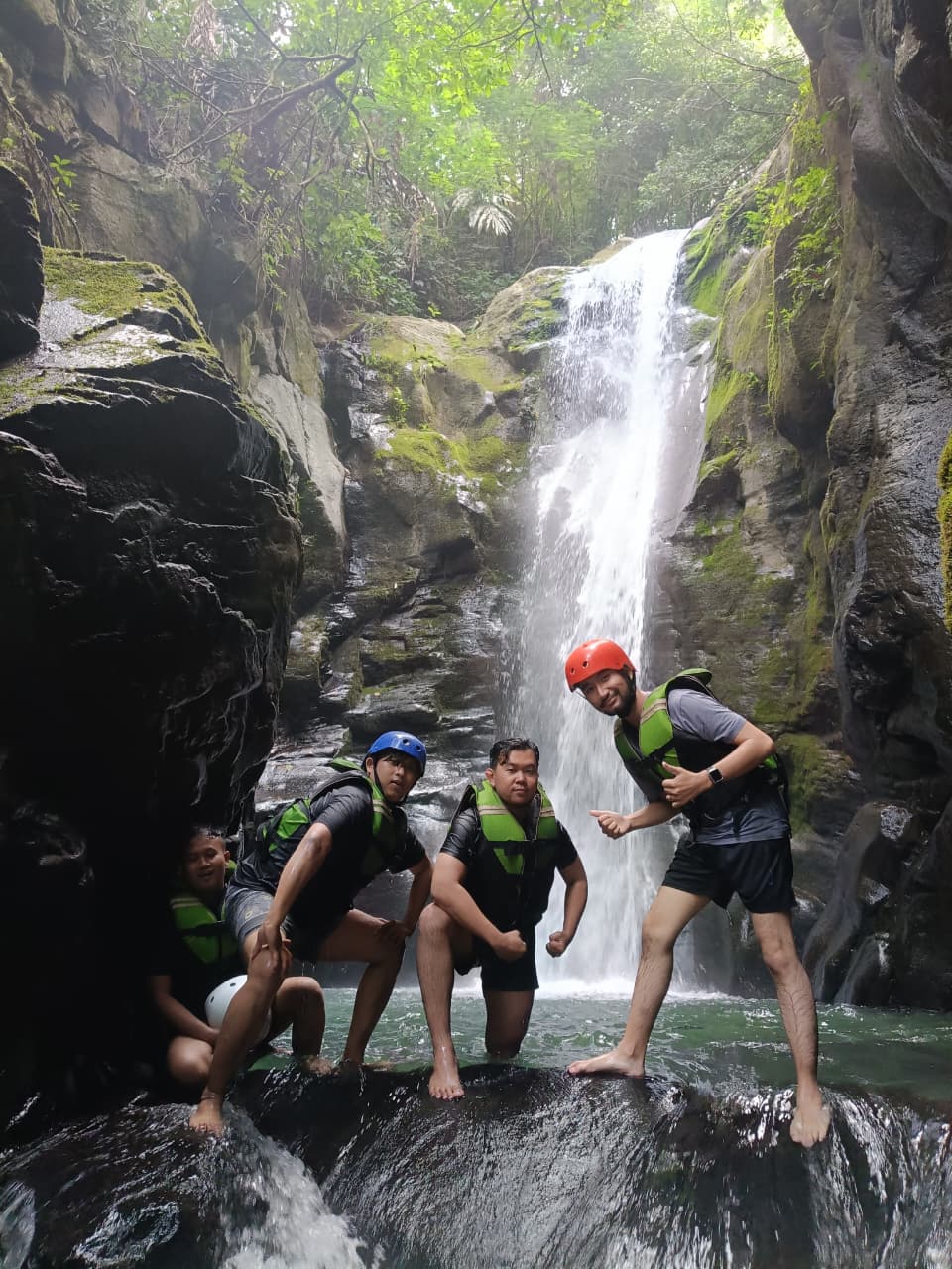 Package Jelajah 1 Curug